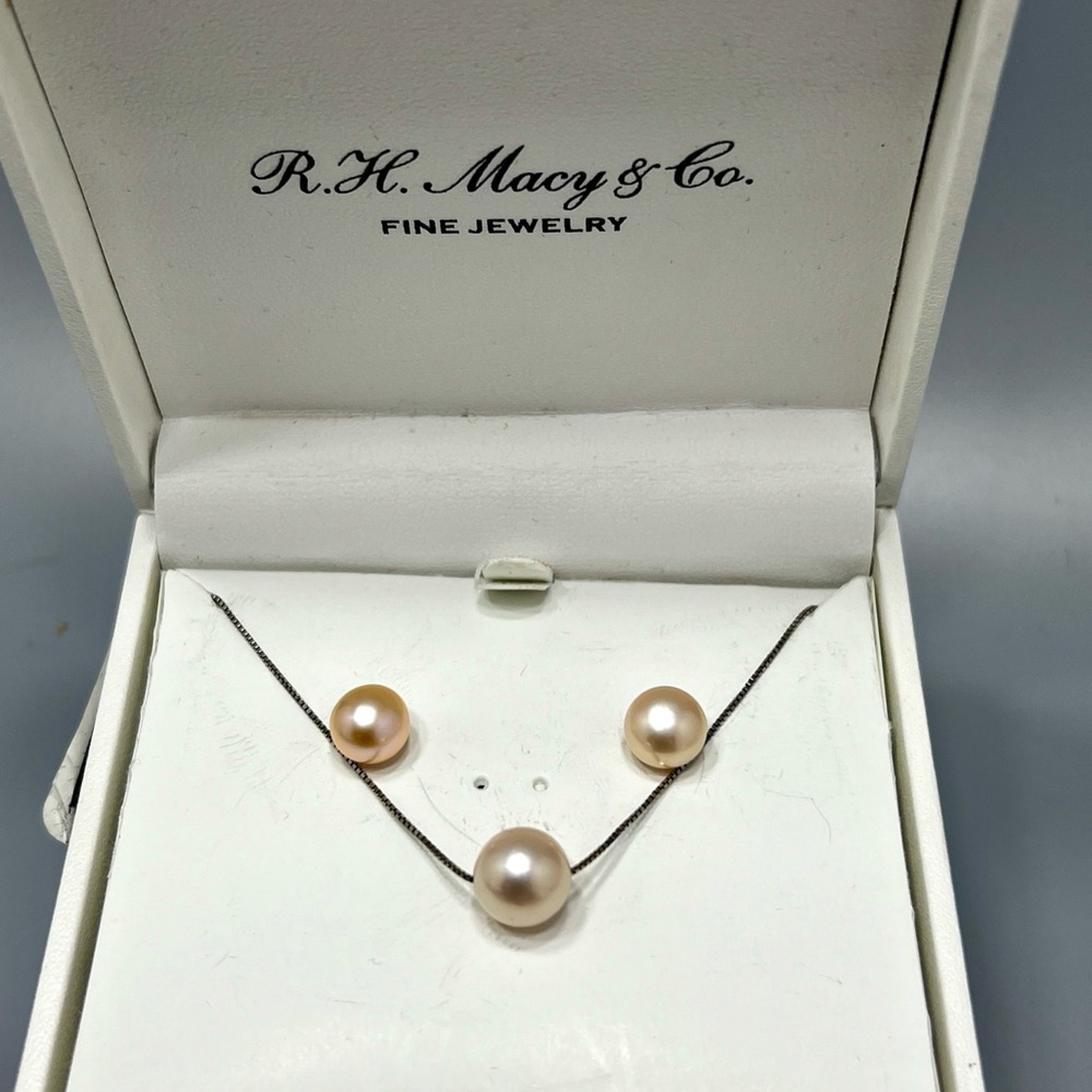 R.H. Macy & Co Sterling Silver Pearl Necklace & Stud Earring boxed Set